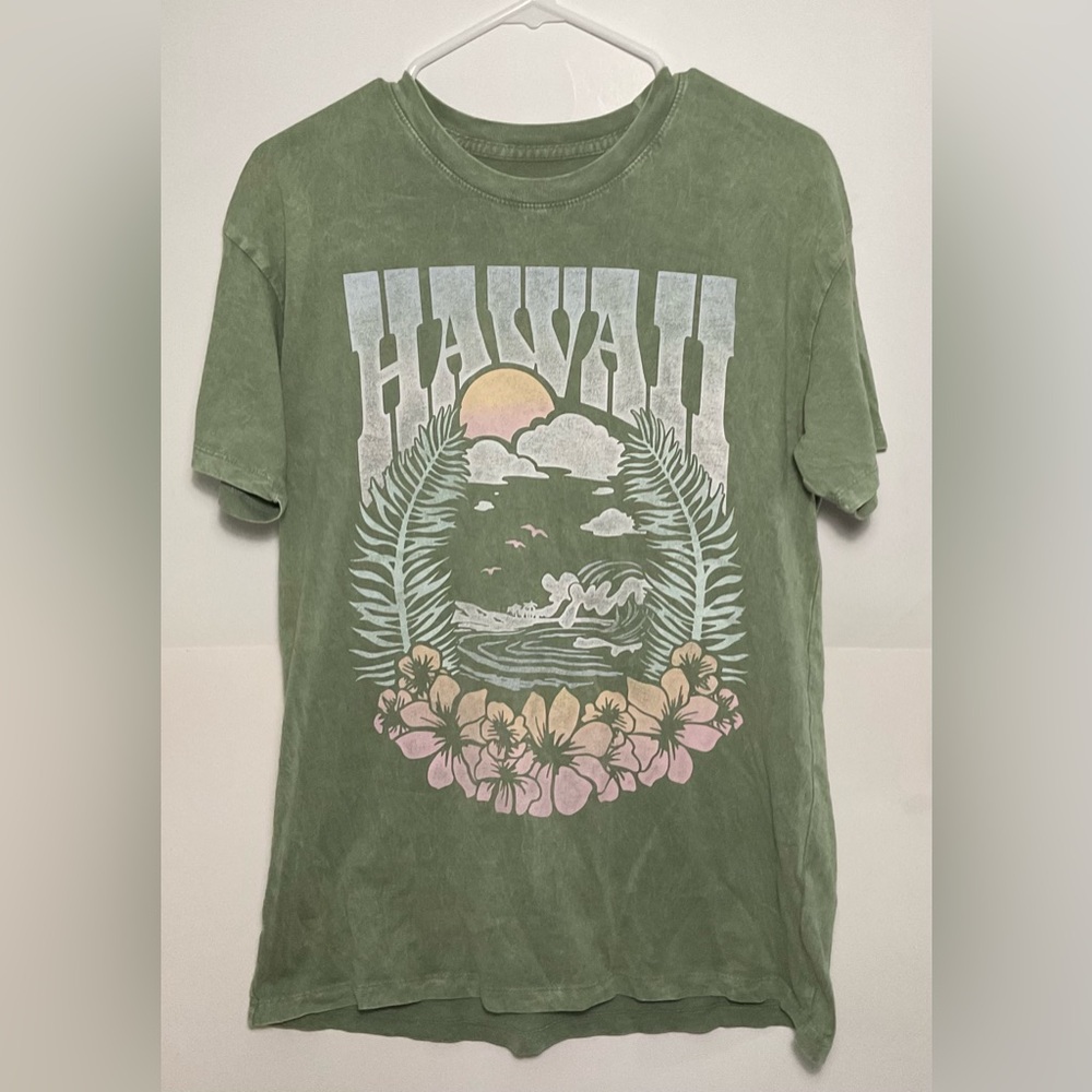 Hollister, Distressed and Oversized Hawaii Graphic Tee, Sage Green, Size S